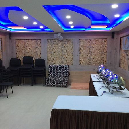 Hotel Central Park Muzaffarpur Esterno foto