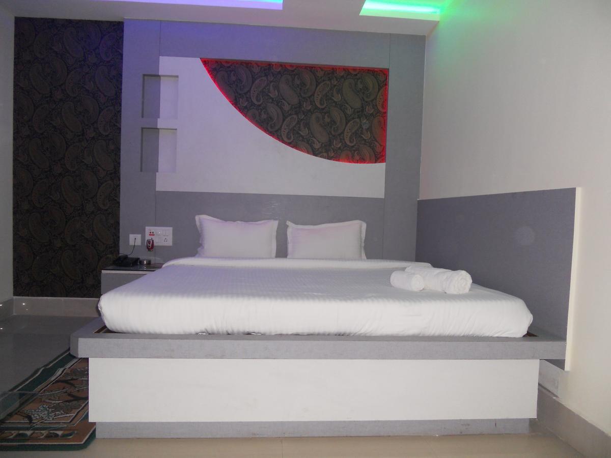 Hotel Central Park Muzaffarpur Esterno foto